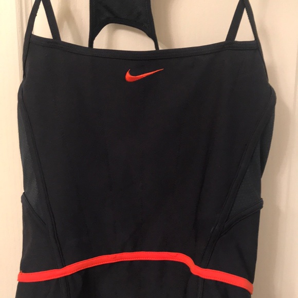 Dry Fit Tank - Picture 4 of 4